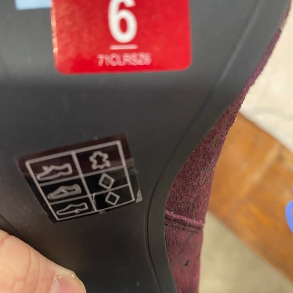 DKNY Purple Pink Modern Snakeskin Booties size 6 Stiletto Heel Ankle Boots NEW - Picture 11 of 11